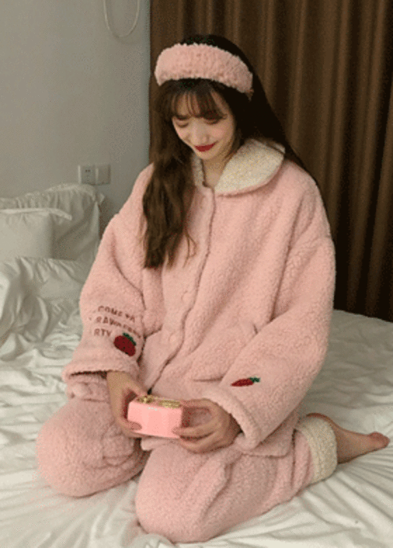 [당일출고]스트로베리 벨벳 자켓+수면 바지 잠옷세트 OR 원피스