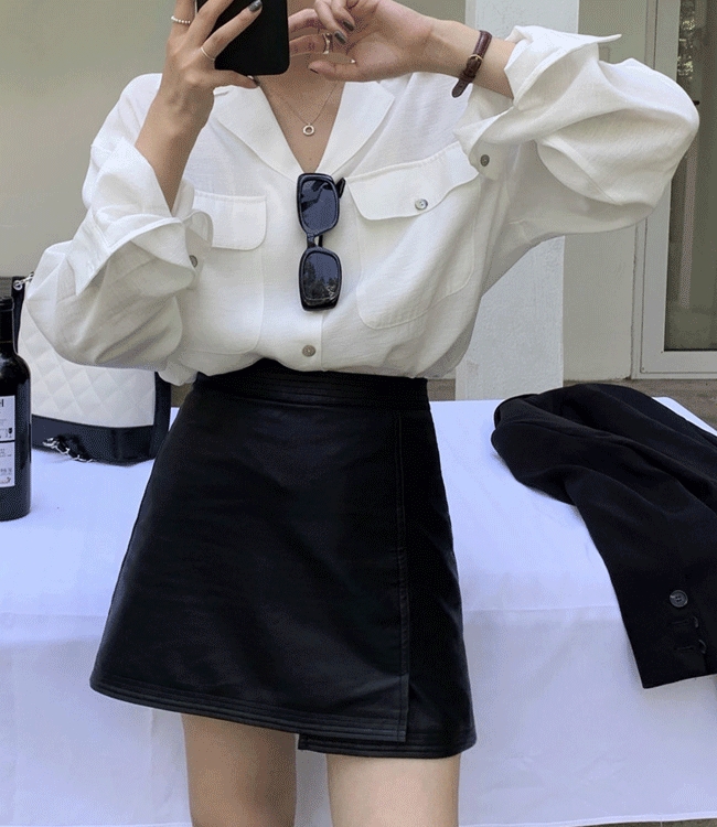 상의 레이어드 루즈핏 피터팬 카라 투포켓 셔츠